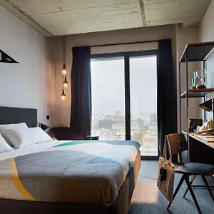 Отель The Social Hub Poblenou, Барселона